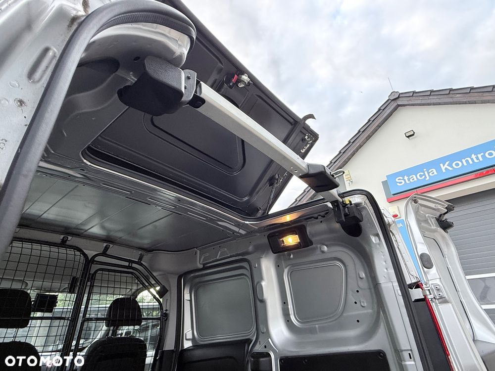 Opel COMBO - 15