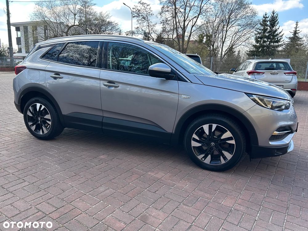 Opel Grandland X 1.6 T Elegance S&S - 18