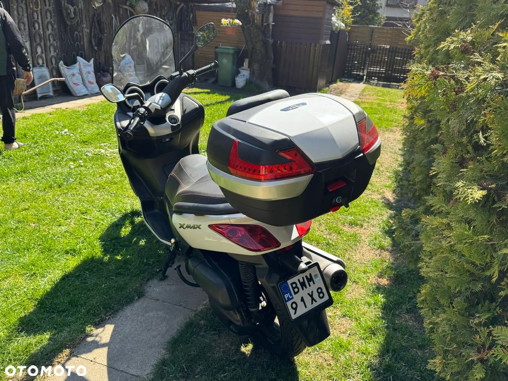 Yamaha X-max - 4