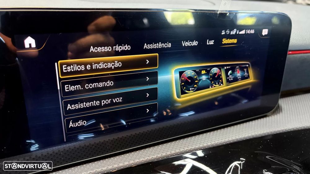 Mercedes-Benz A 200 AMG Line - 29