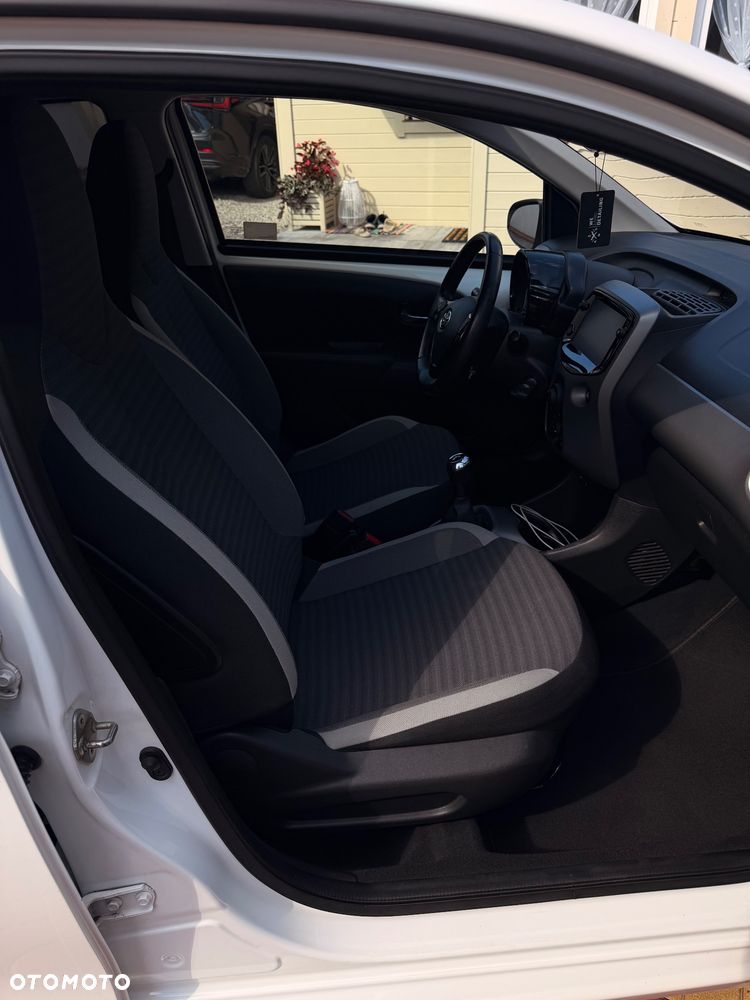 Toyota Aygo 1.0 VVT-i Color Edition - 13