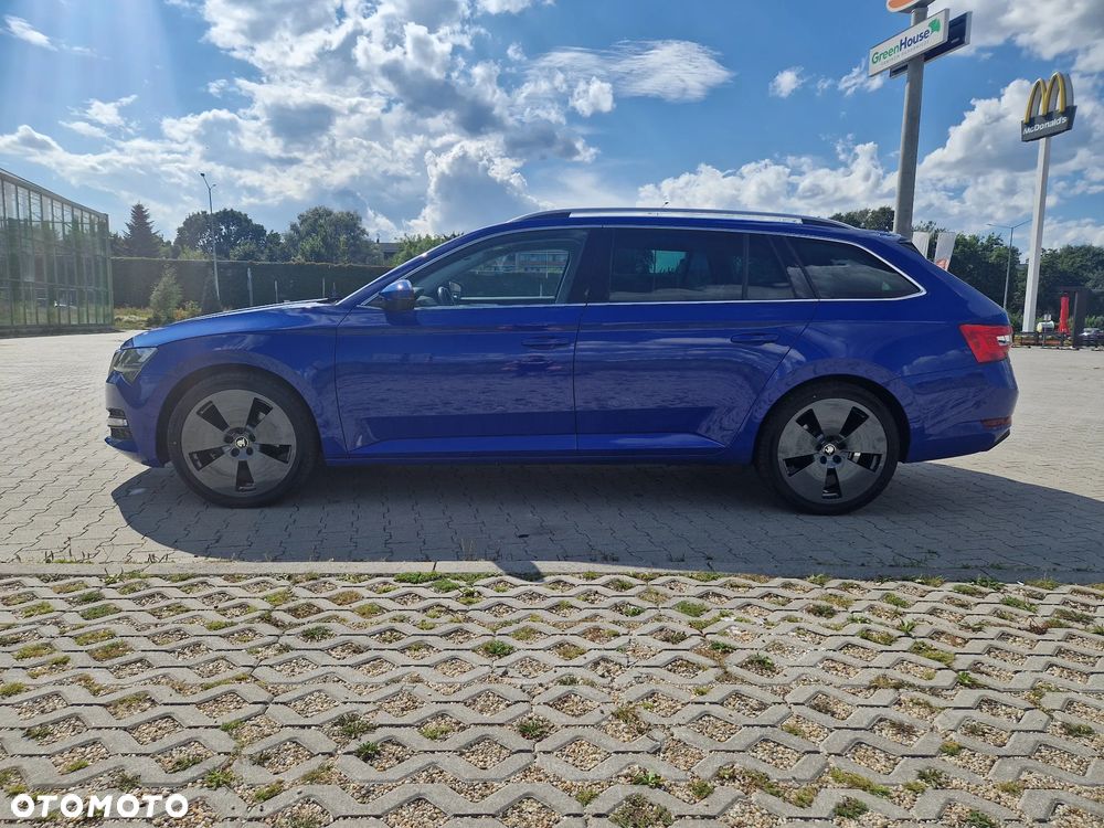 Skoda Superb 2.0 TDI Ambition DSG7 - 6