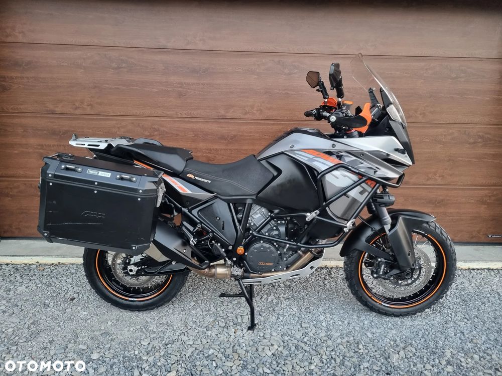 KTM Adventure - 10