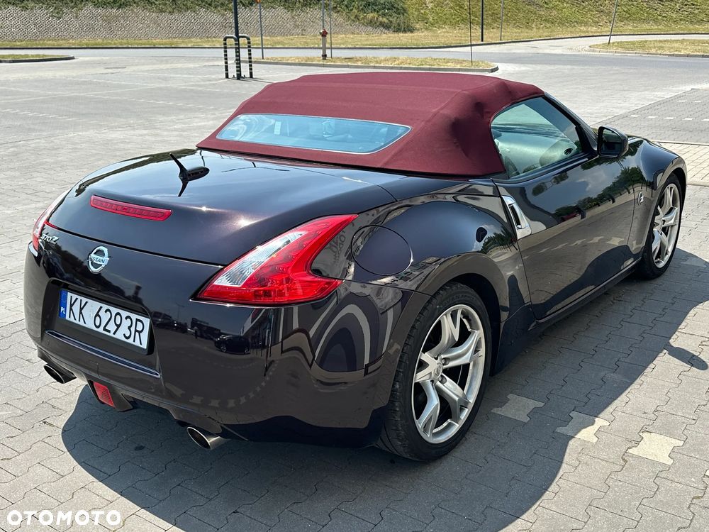 Nissan 370 Z Black Edition - 7