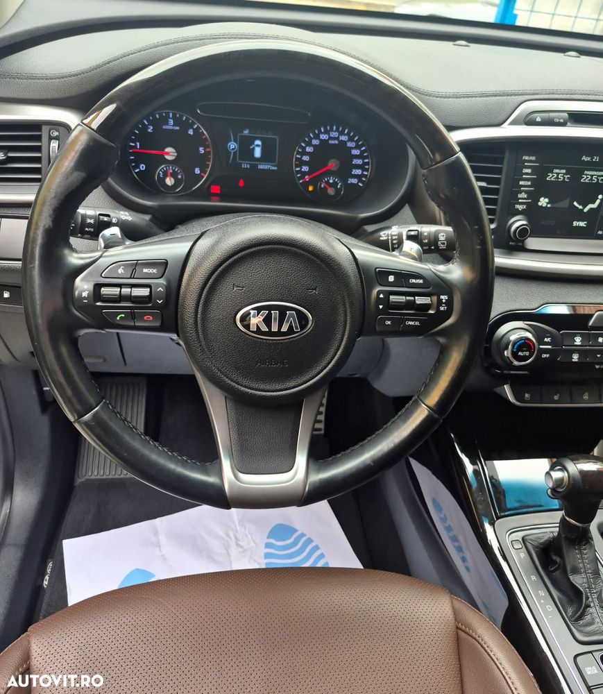 Kia Sorento 2.0 DSL 6AT 4x4 Cosmo - 17