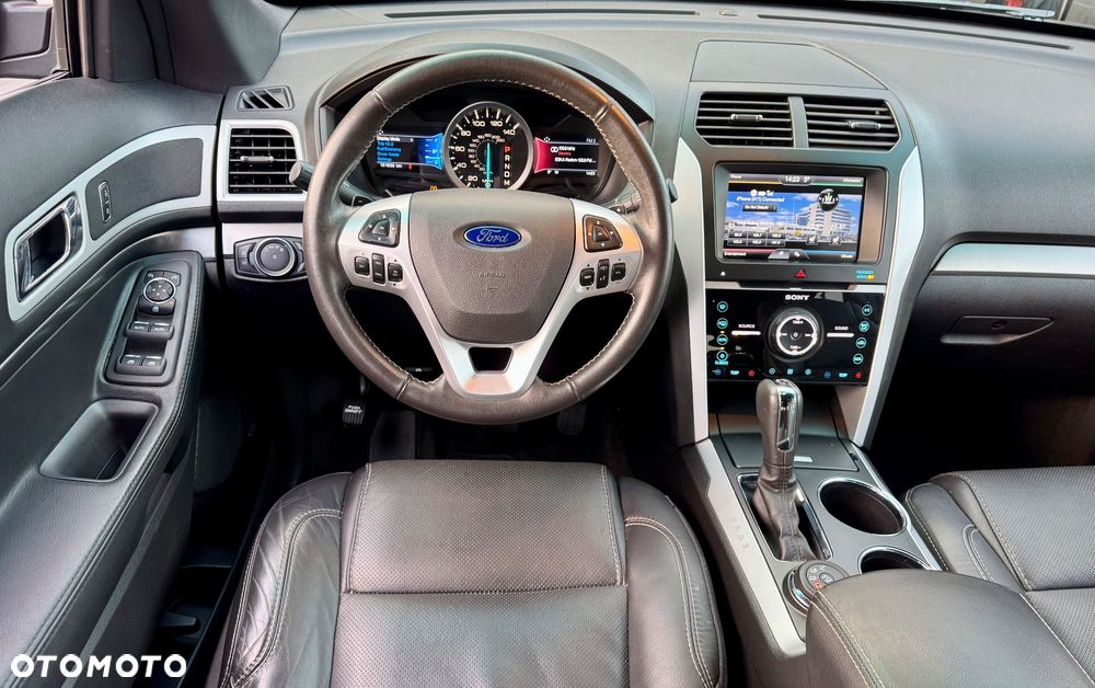 Ford Explorer - 15