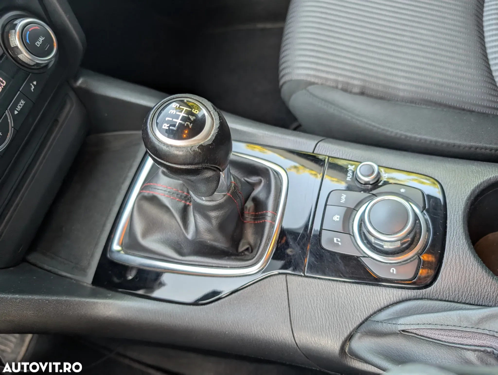Mazda 3 G120 Revolution Top - 17