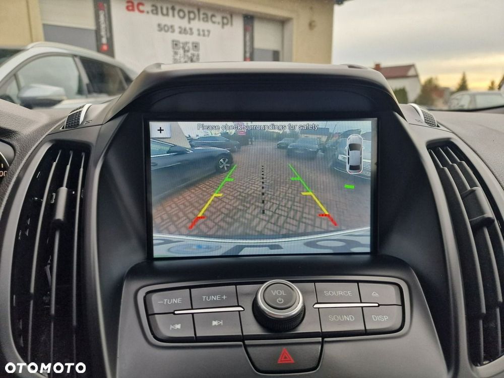 Ford Kuga 1.5 EcoBoost 2x4 Cool & Connect - 24
