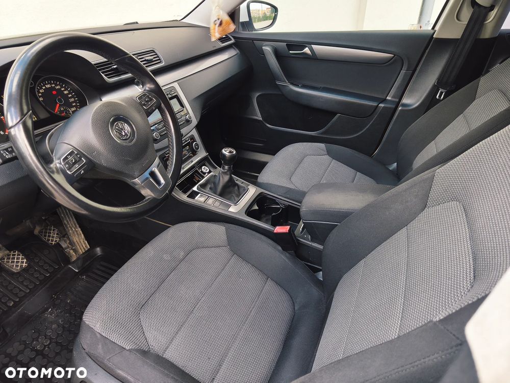 Volkswagen Passat 2.0 TDI Comfortline CityLine - 5