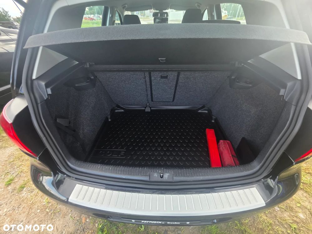 Volkswagen Golf 2.0 TDI DPF DSG Edition - 17