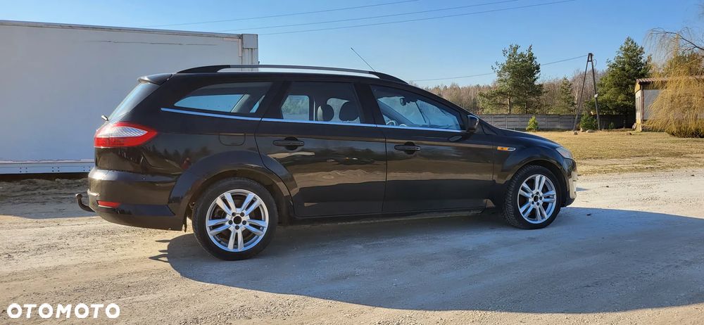 Ford Mondeo 2.0 TDCi Black Magic - 17