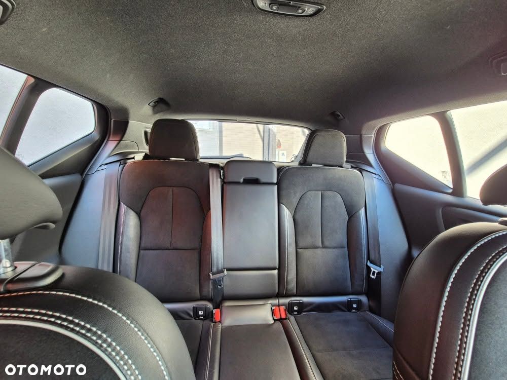 Volvo XC 40 D3 R-Design - 21
