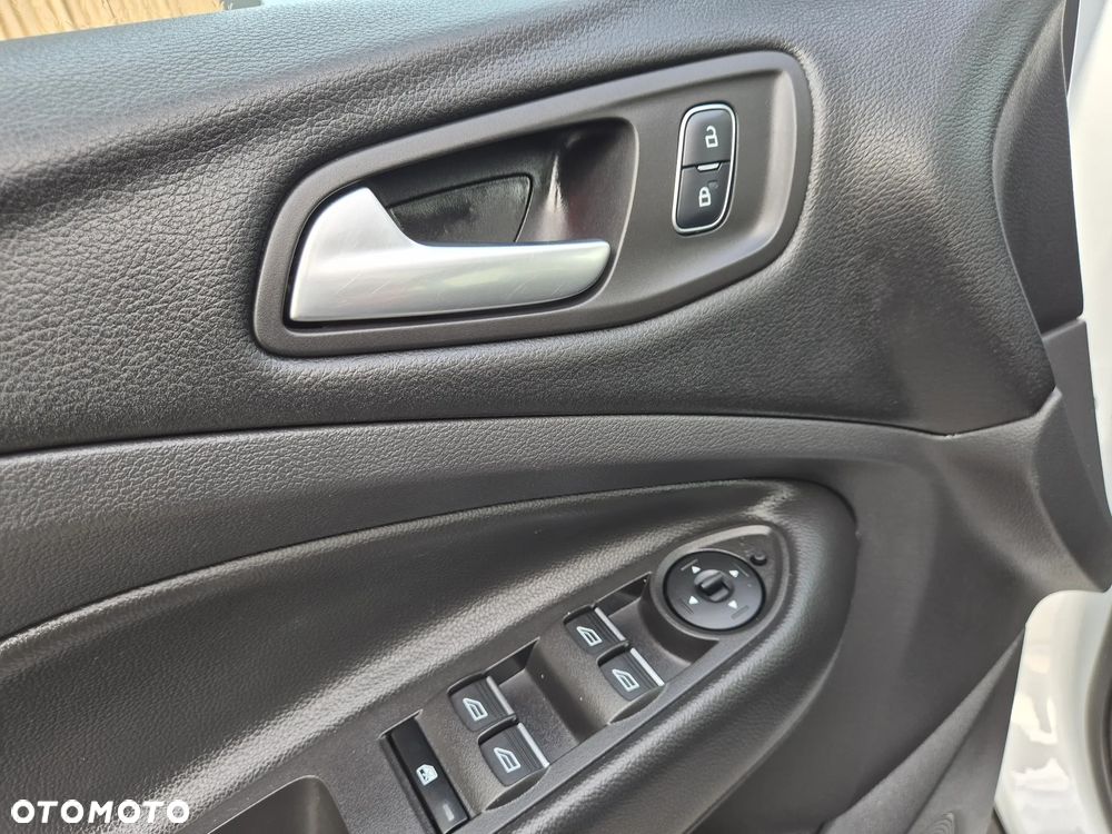 Ford Kuga 1.5 EcoBoost FWD Edition ASS GPF - 33