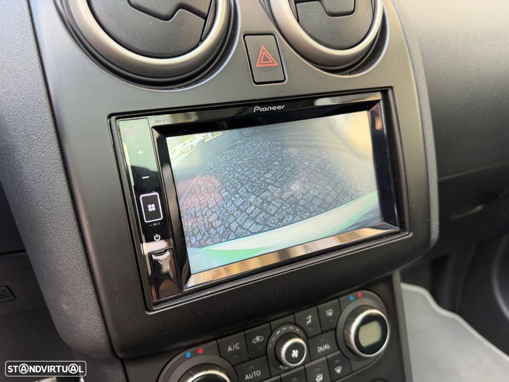Nissan Qashqai 1.6 Acenta - 15