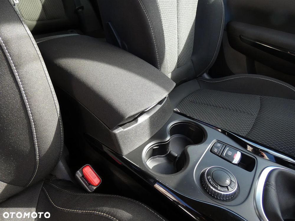 Renault Kadjar 1.6 dCi Energy Intens 4x4 - 11