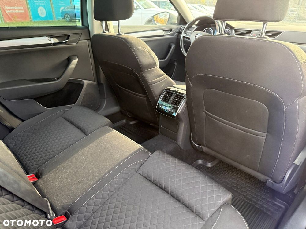 Skoda Superb - 25
