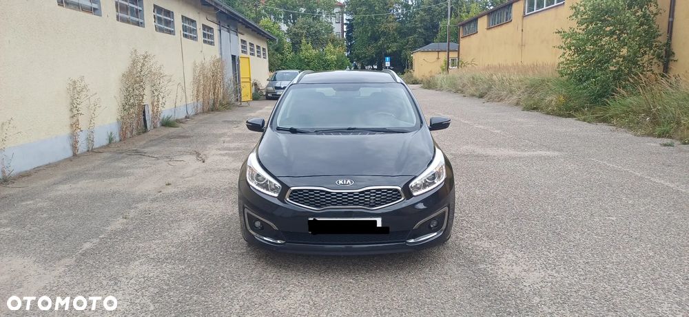 Kia Ceed 1.6 CRDi L - 10