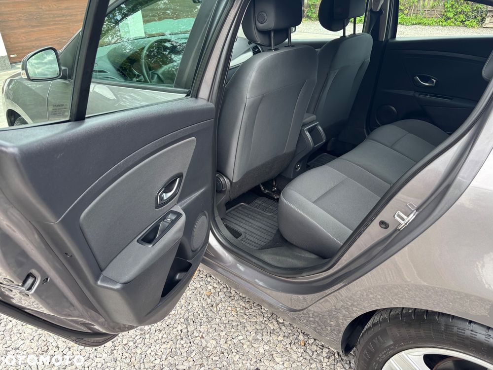 Renault Megane 1.6 16V 110 Expression - 33