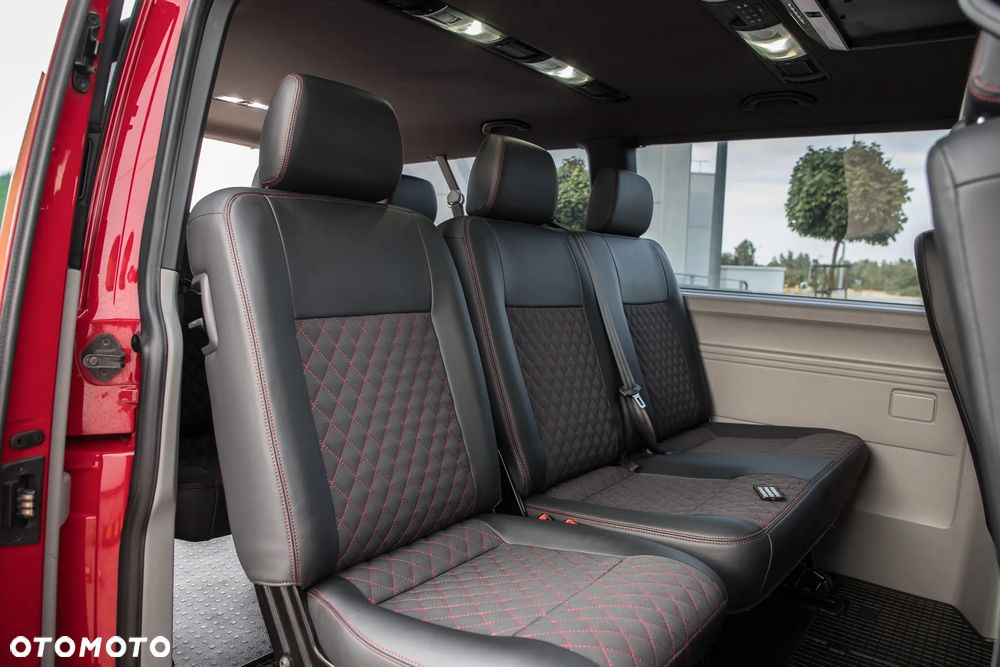 Volkswagen Caravelle - 23