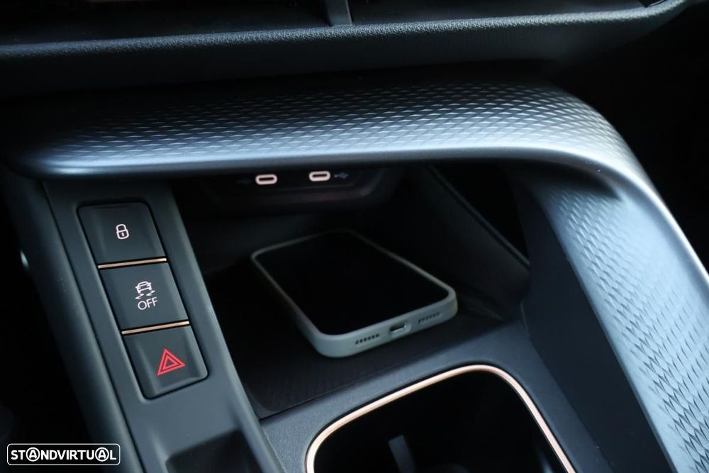 Cupra Terramar 1.5 e-Hybrid DSG - 37