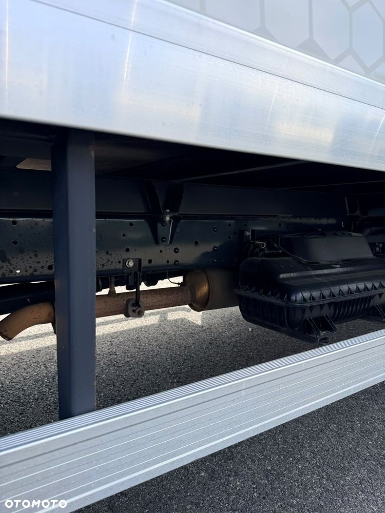 Iveco 72C18 KONTENER WINDA - 22