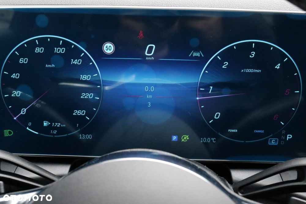 Mercedes-Benz GLC - 15