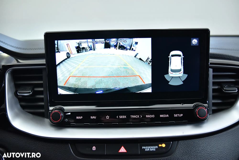 Kia Ceed 1.5 T-GDI GT Line - 19