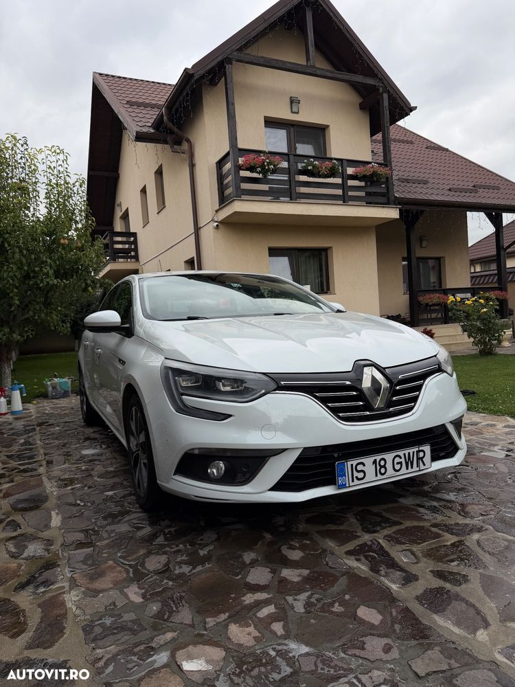 Renault Megane ENERGY dCi 130 BOSE EDITION - 2
