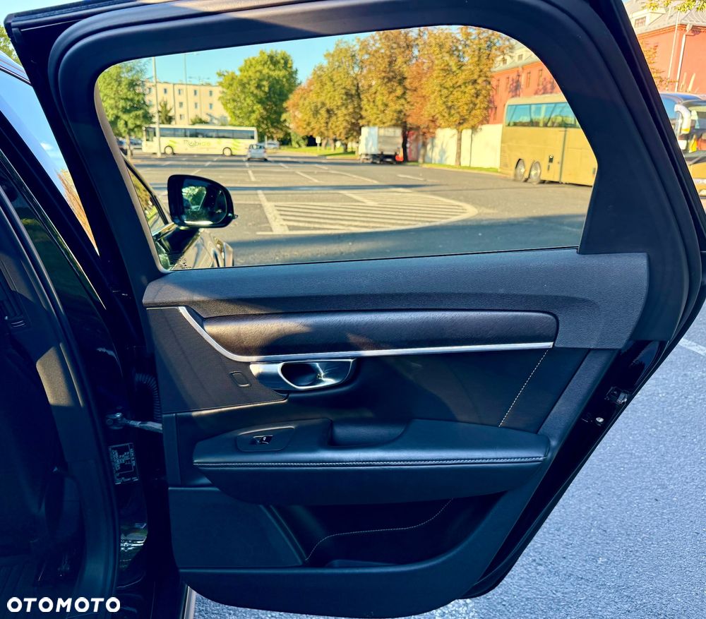 Volvo V90 Cross Country D5 AWD - 21