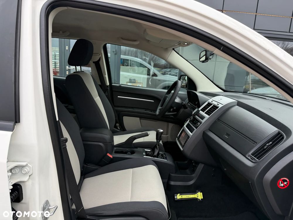 Dodge Journey - 25