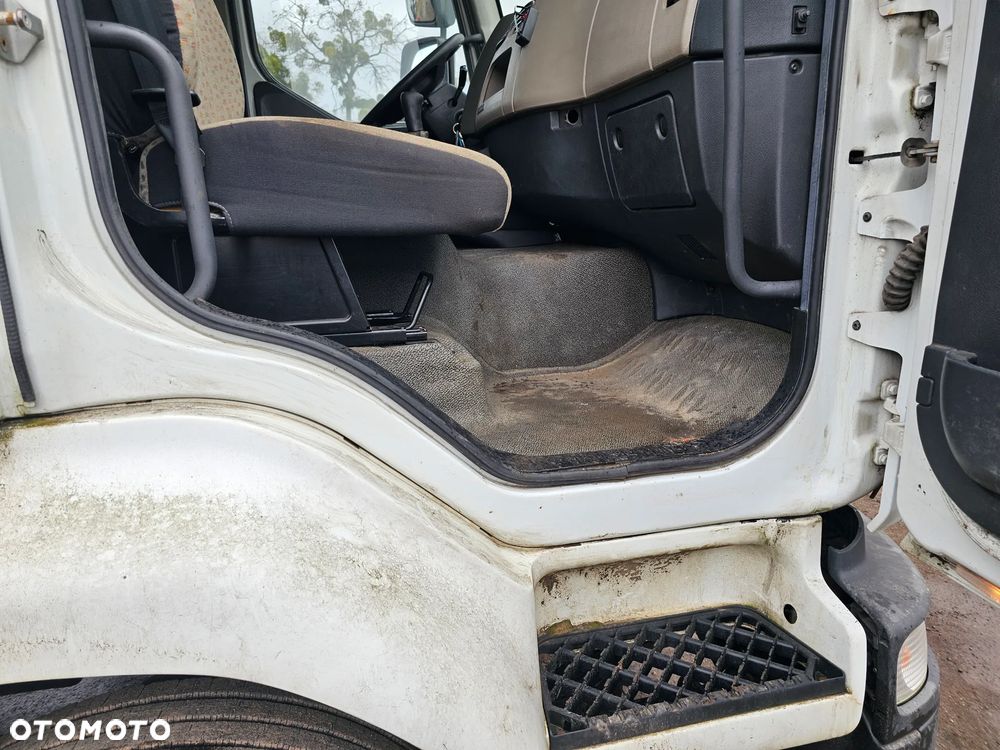 KABINA SYPIALNA RENAULT MIDLUM DXI 06-14 rok - 8