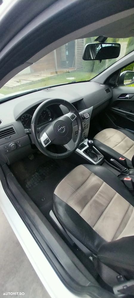 Opel Astra 1.4i Cosmo - 6