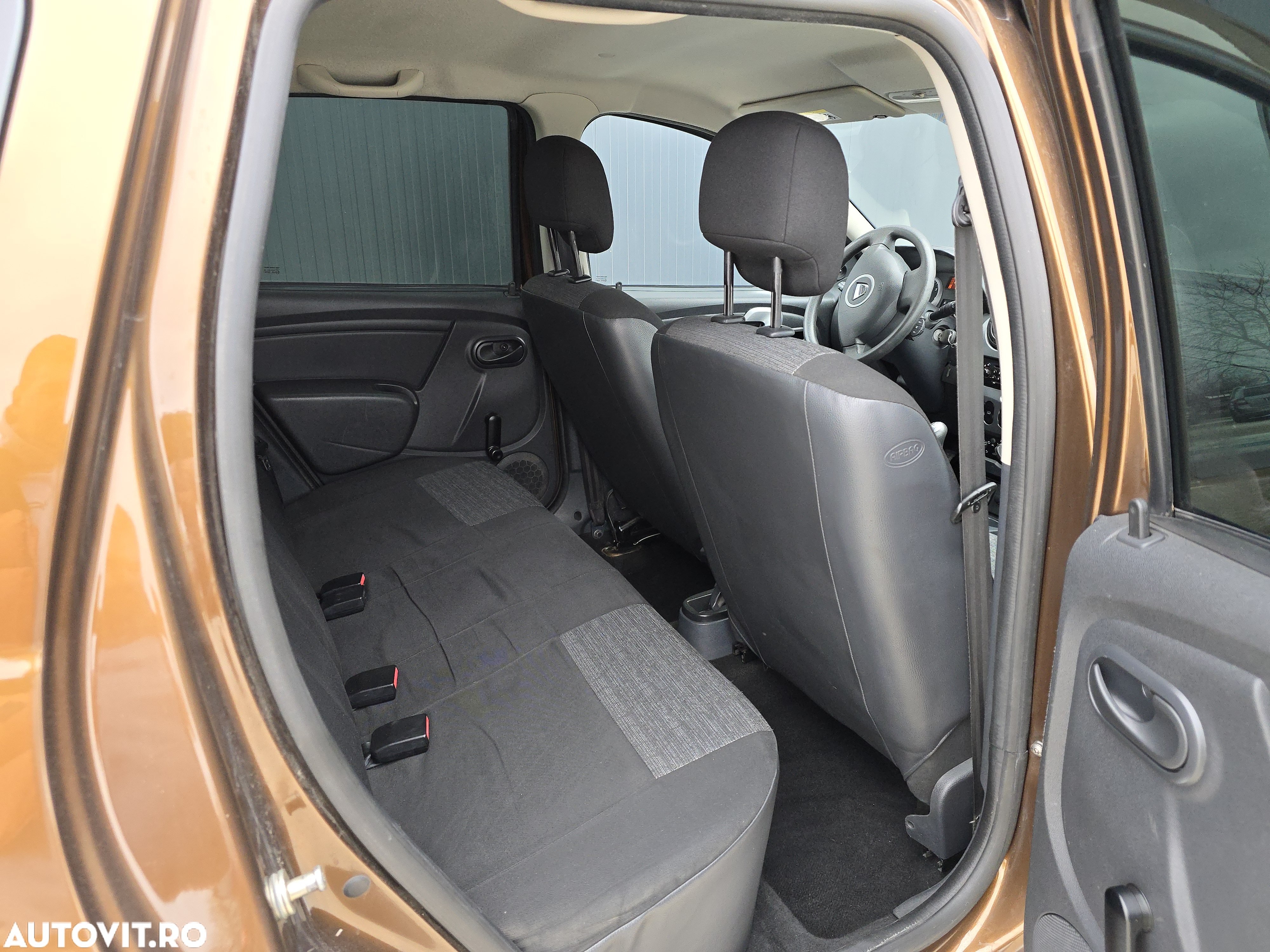 Dacia Duster 1.5 dCi 4x2 Ambiance - 7