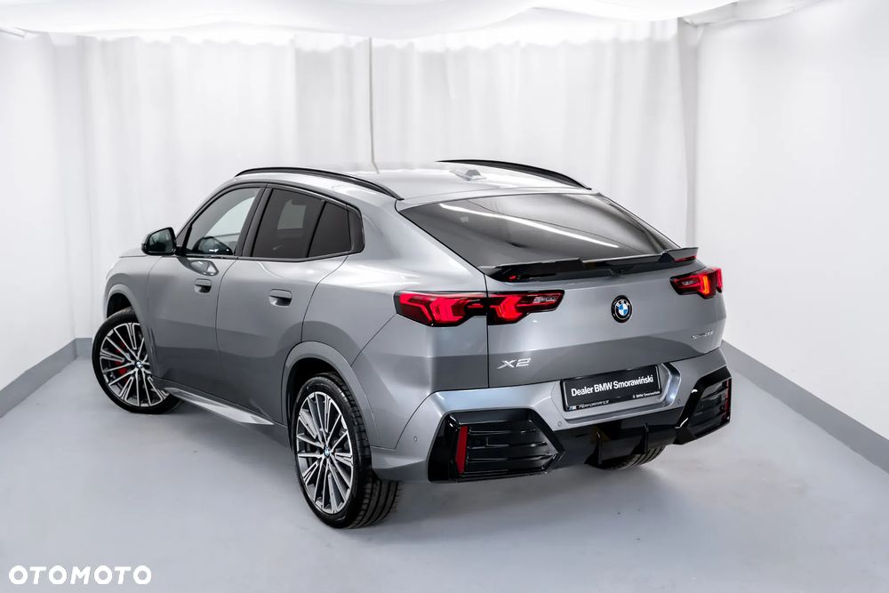 BMW X2 - 15