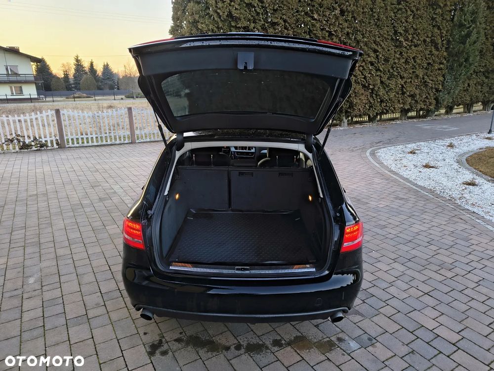 Audi A4 Avant - 13