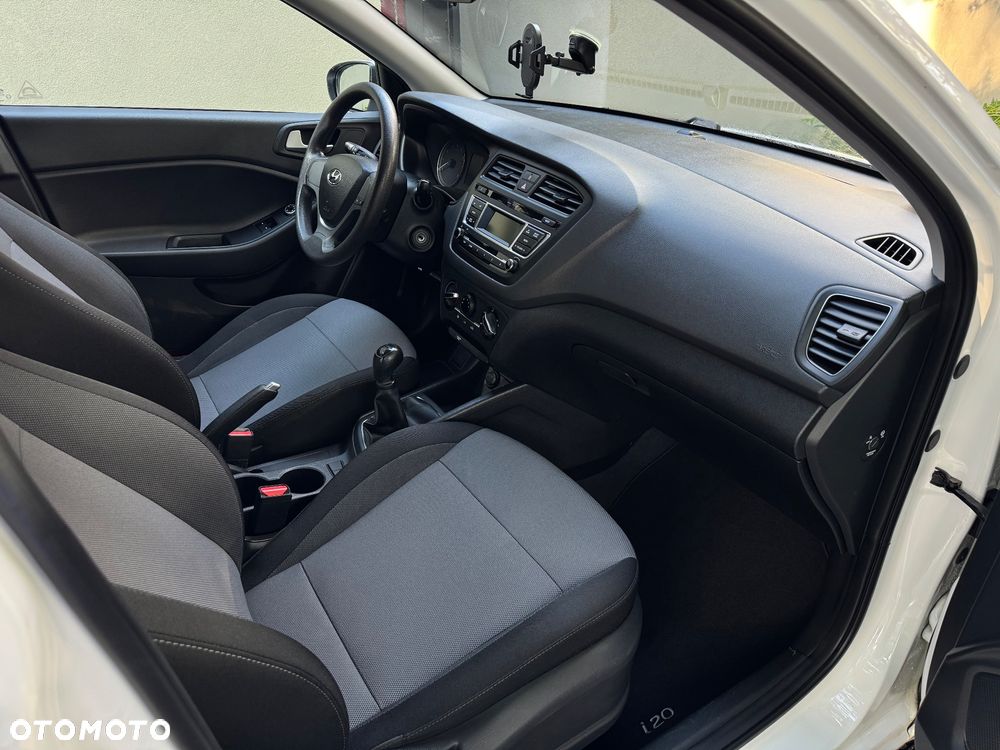 Hyundai i20 1.2 BlueDrive Classic + - 7