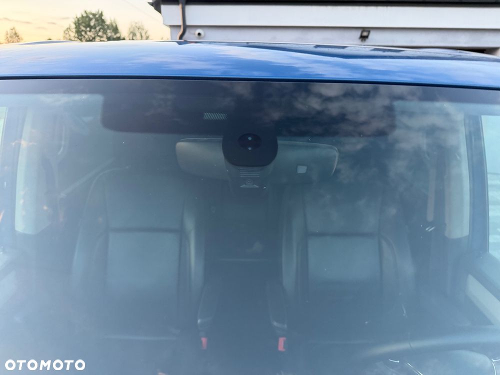 Volkswagen Caravelle 2.0 TDI L2 Highline 4Motion DSG - 20