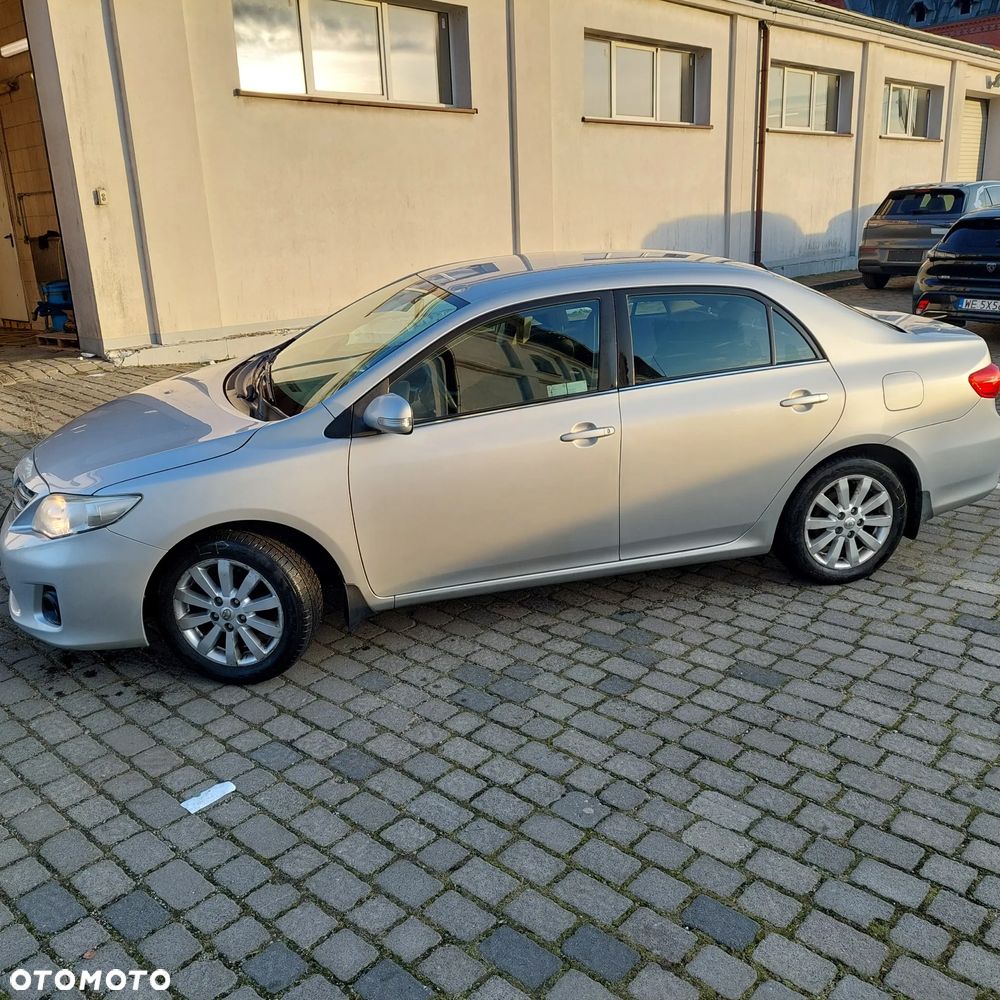 Toyota Corolla 1.4 D-4D Luna - 6