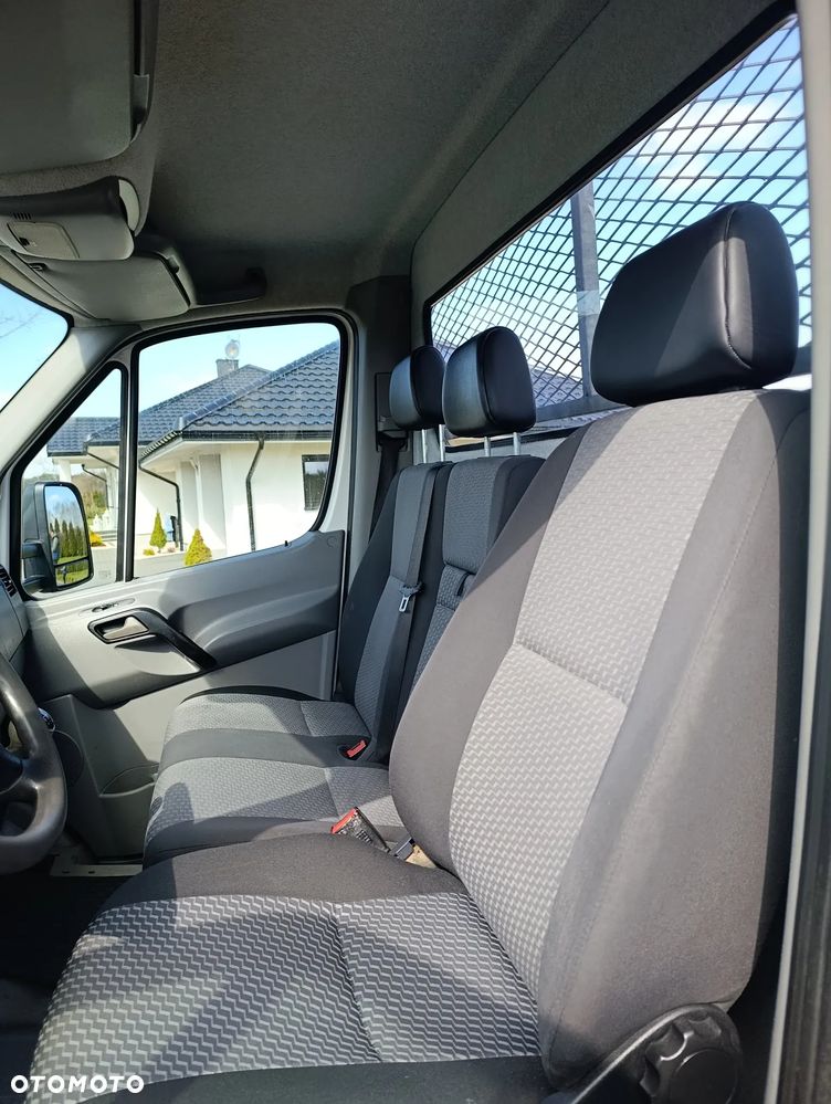 Volkswagen Crafter - 13