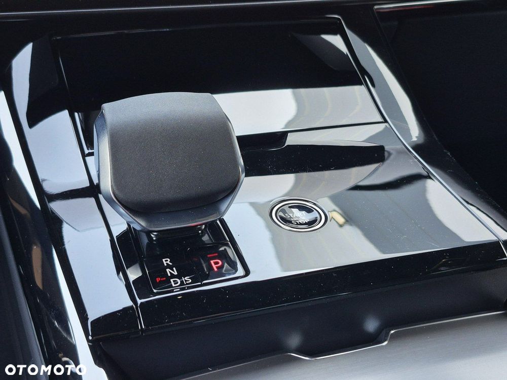 Land Rover Range Rover Sport - 38