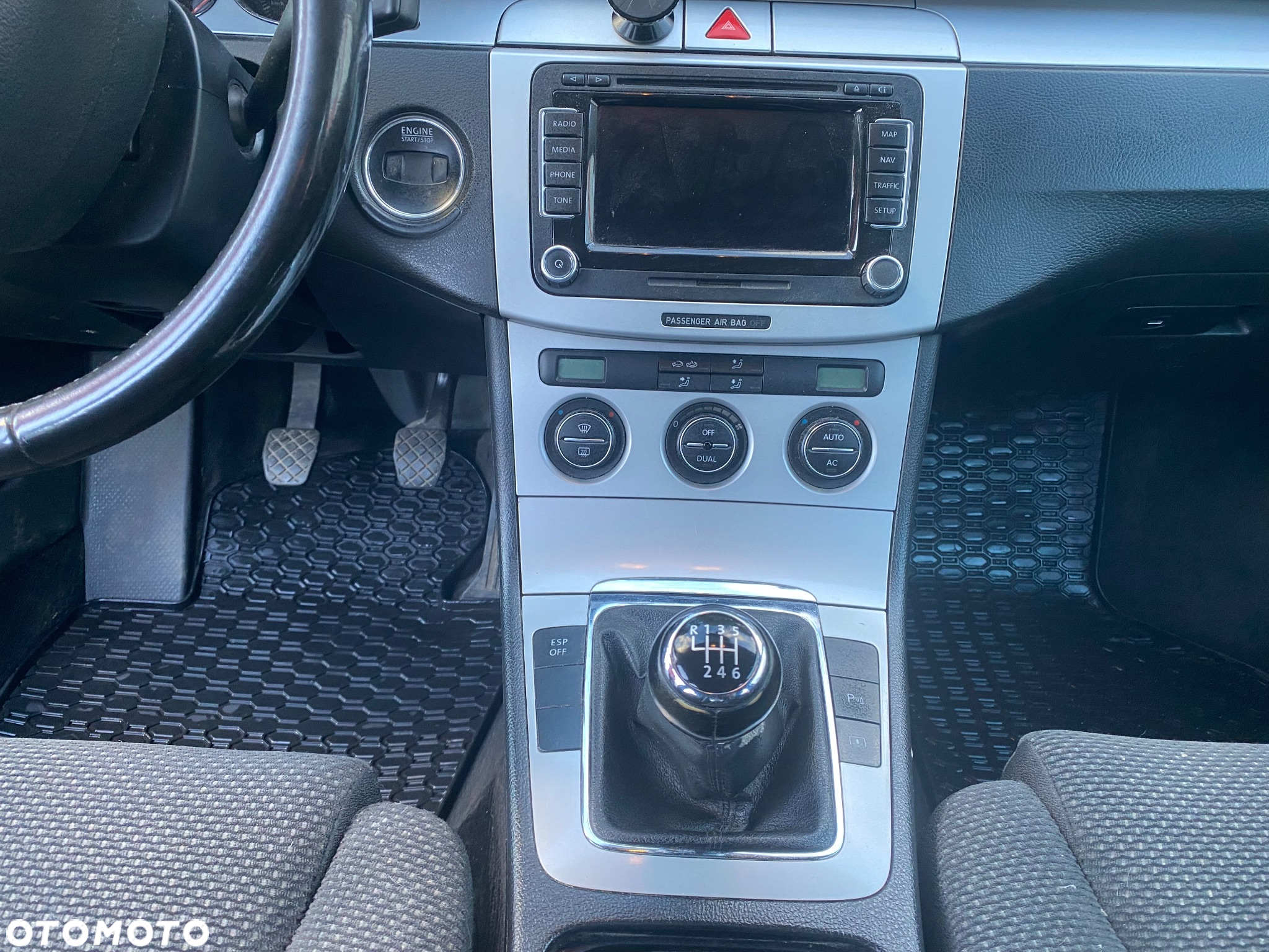 Volkswagen Passat 1.8 TSI Comfortline - 6