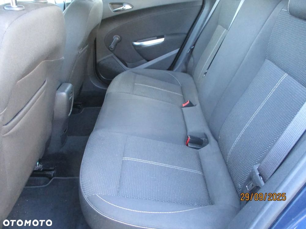 Opel Astra 1.6 Sport - 15