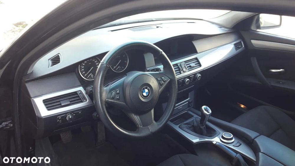 BMW Seria 5 520d - 6
