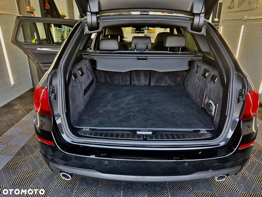 BMW Seria 5 535d xDrive - 8