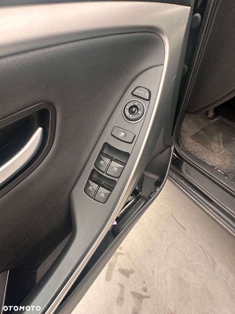 Hyundai i30 1.6 CRDi Automatik Style - 13