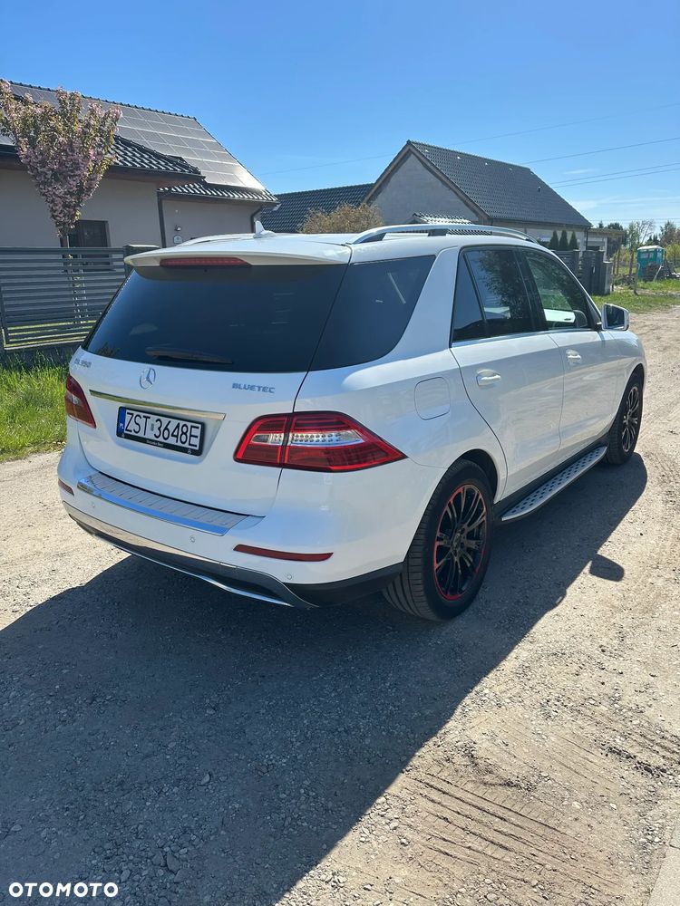 Mercedes-Benz ML 350 BlueTEC 4-Matic - 5
