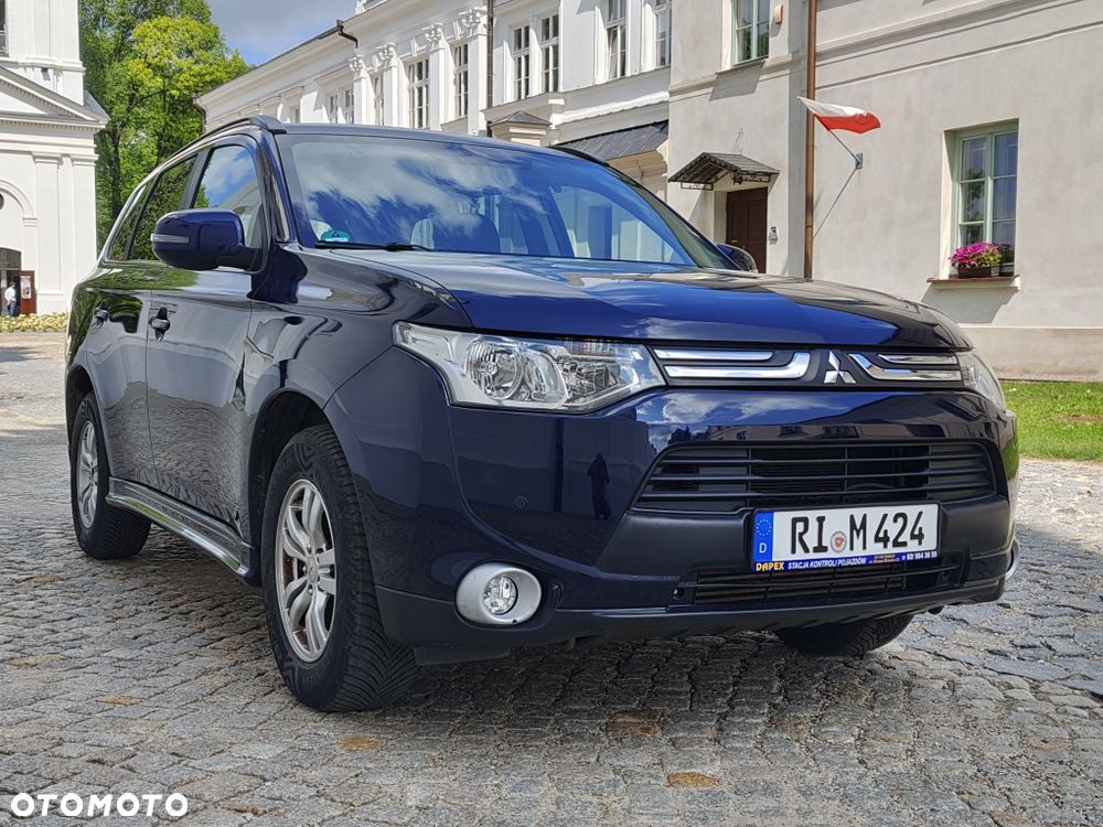 Mitsubishi Outlander - 6