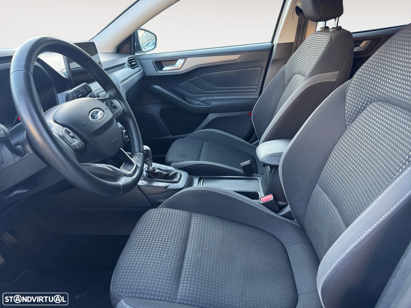 Ford Focus 1.0 EcoBoost Connected - 10