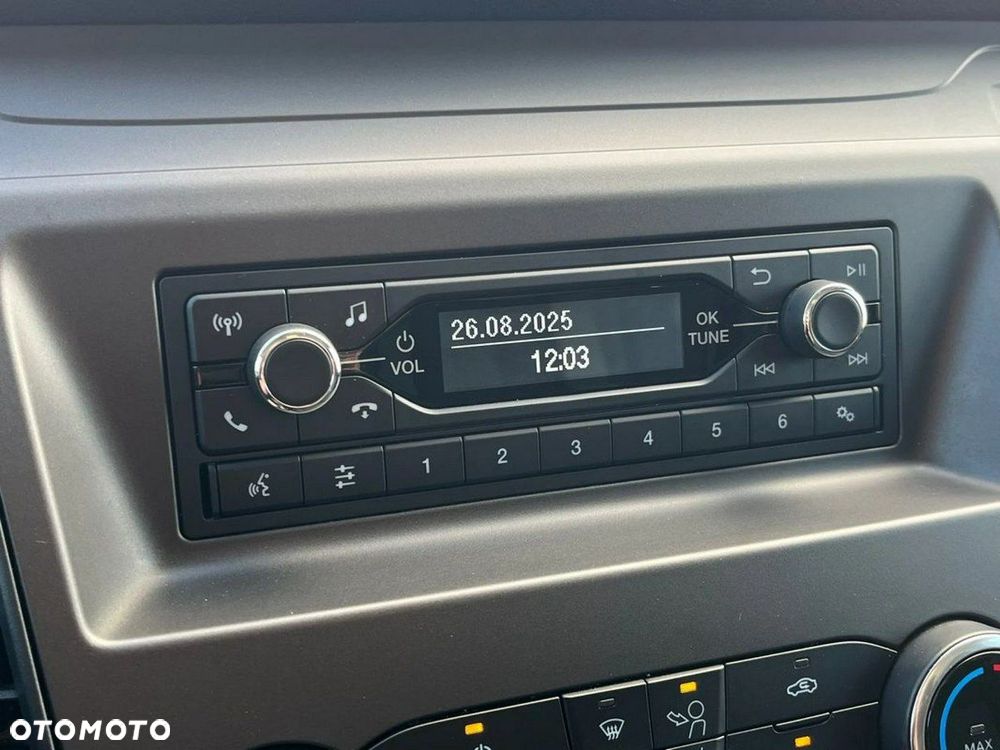 Ford Transit Custom - 30