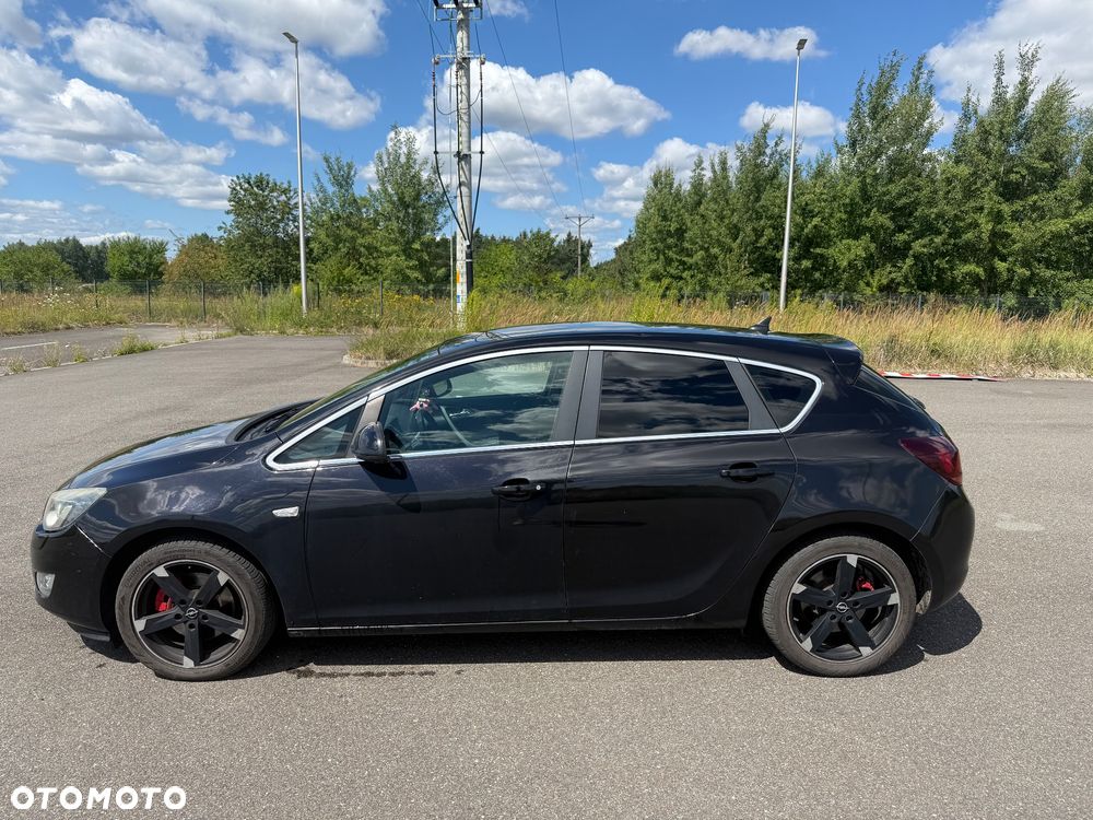 Opel Astra 2.0 CDTI Cosmo - 1